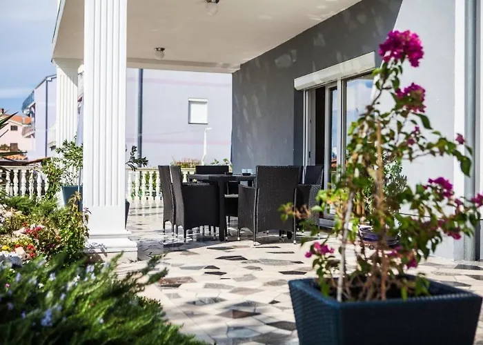 In With Sea View, Balcony, Air Conditioning, Wifi 3492-3 Crikvenica