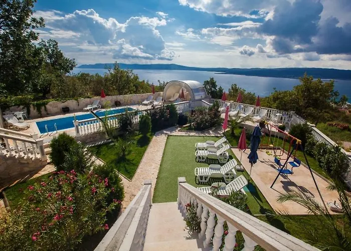 In With Sea View, Balcony, Air Conditioning, Wifi 3492-3