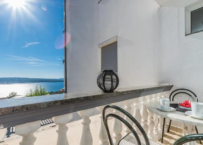 Apartment In With Sea View, Balcony, Air Conditioning, Wifi 3492-3 *