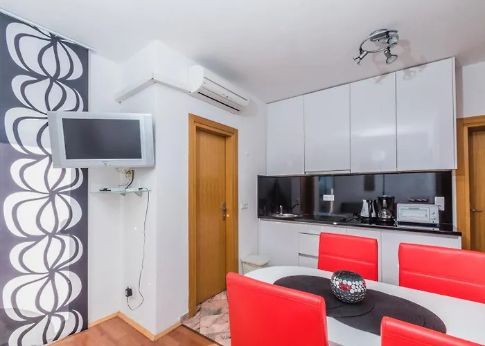 In With Sea View, Balcony, Air Conditioning, Wifi 3492-3 Apartment *