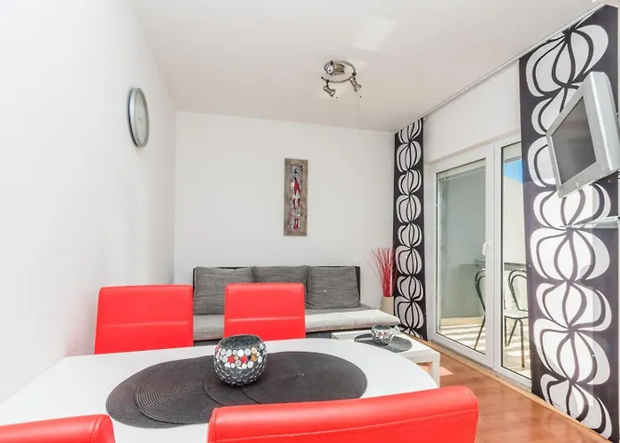 Apartment In With Sea View, Balcony, Air Conditioning, Wifi 3492-3 Crikvenica