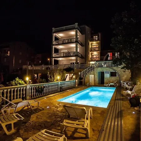 In With Sea View, Balcony, Air Conditioning, Wifi 3492-3 * Crikvenica
