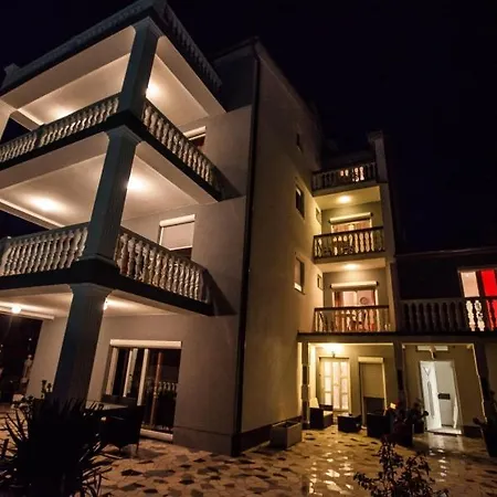 In With Sea View, Balcony, Air Conditioning, Wifi 3492-3 Daire