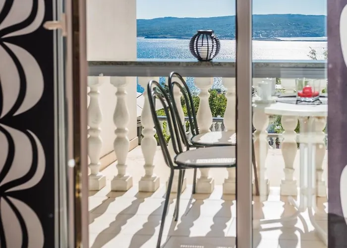 In With Sea View, Balcony, Air Conditioning, Wifi 3492-3 Appartement *